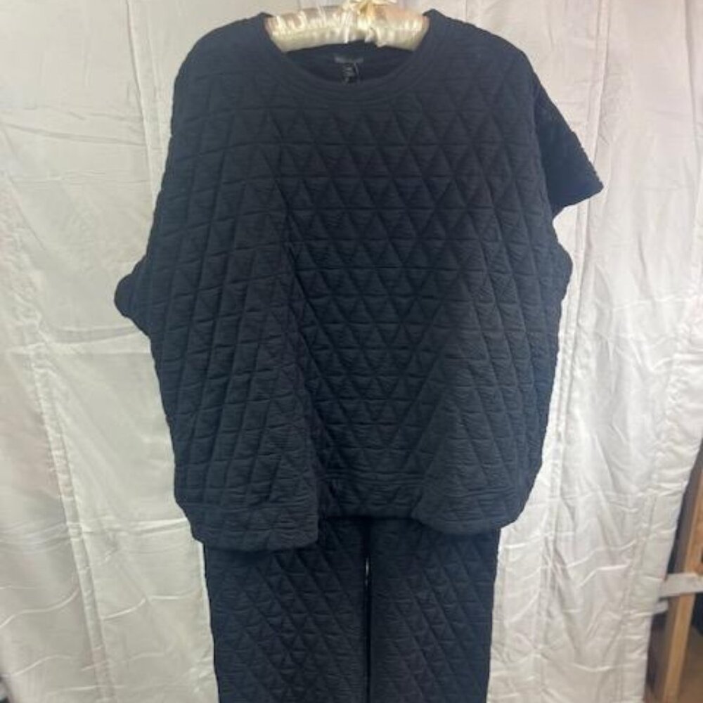 NWT Coco + Carmen Cute Quilt Top and Bottom Set in Black - Size XXL